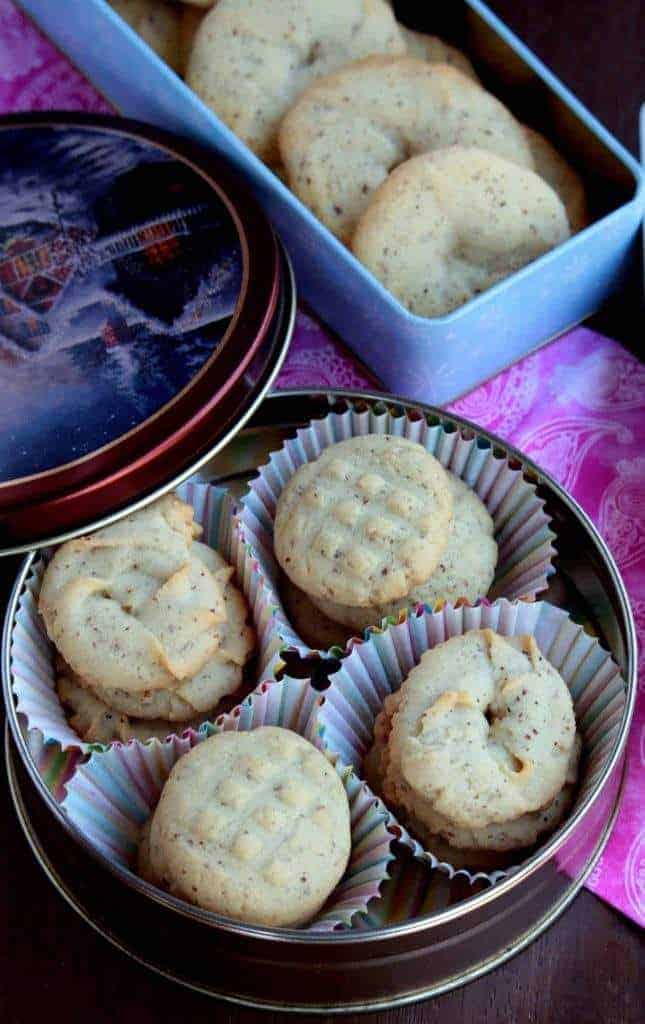  Danish Butter Cookies in a tin