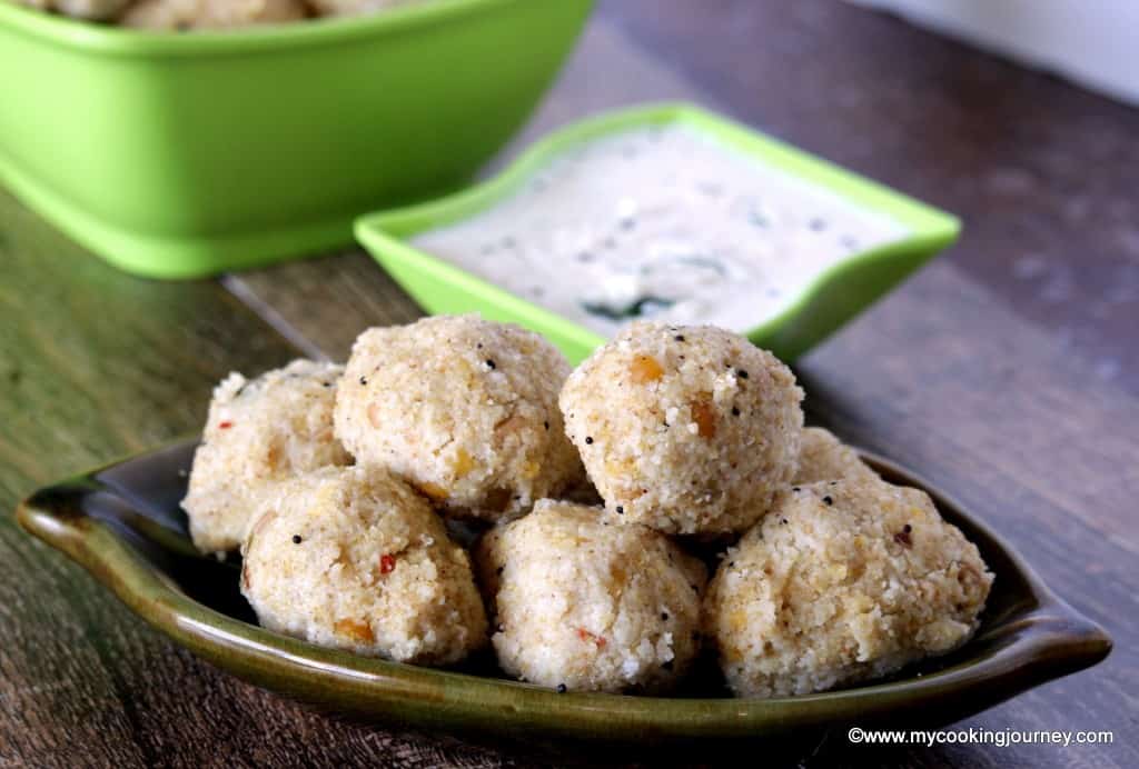 Godhumai Rava Pidi Kozhukattai in green plate