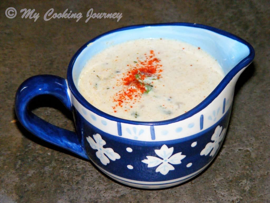 Mullangi Radish Raita in a bowl