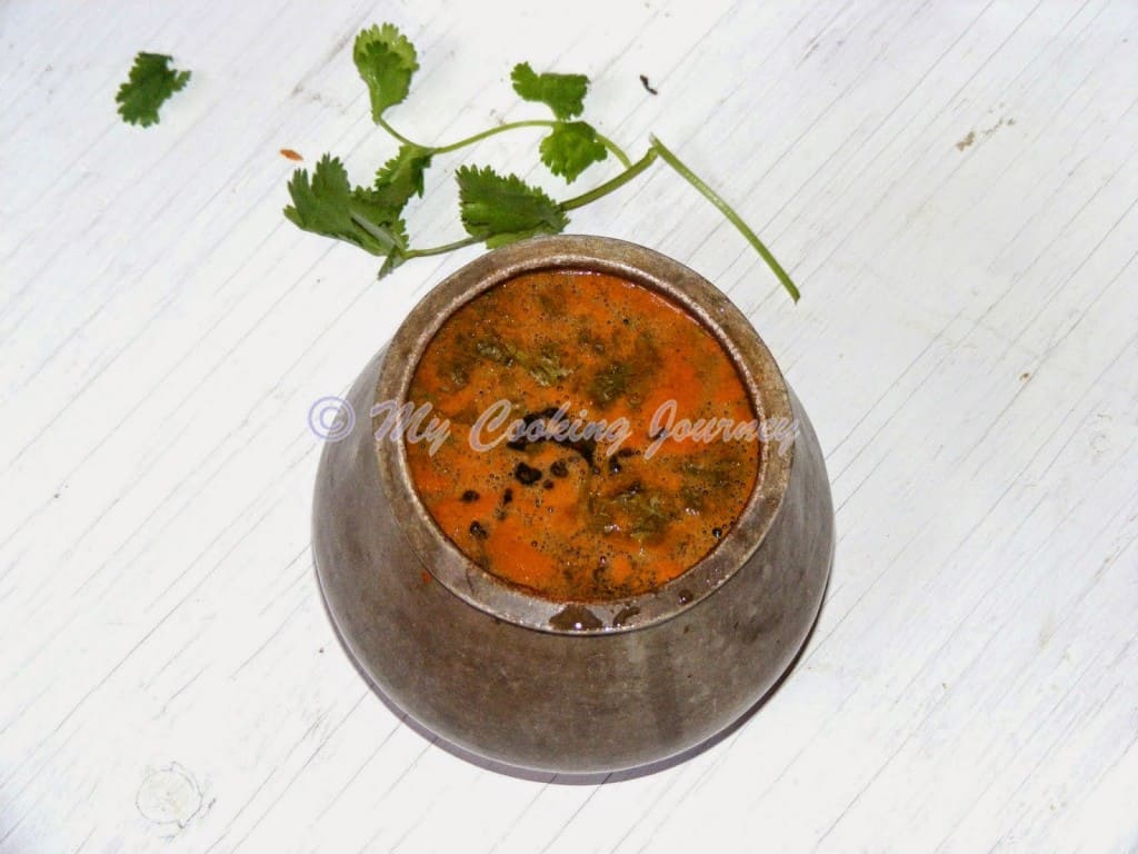 Thakkali Rasam in a pot